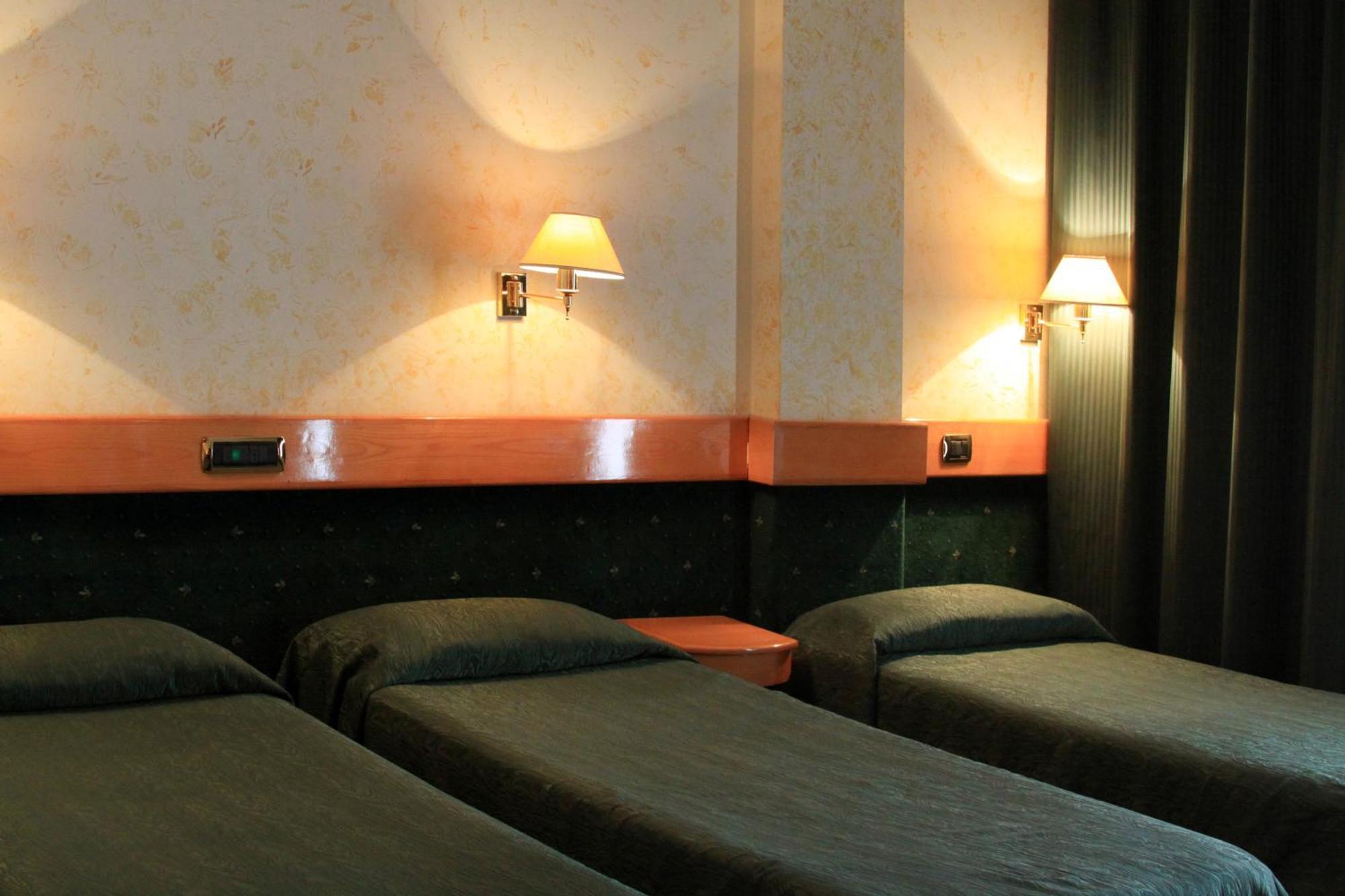 Eurohotel Piacenza Eksteriør billede