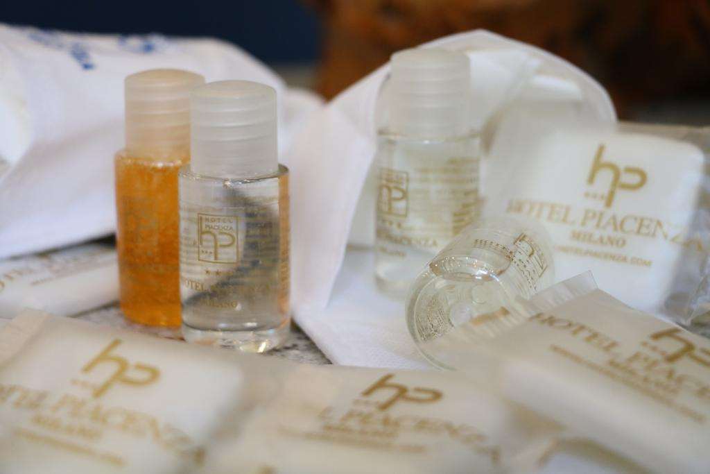 Eurohotel Piacenza Værelse billede