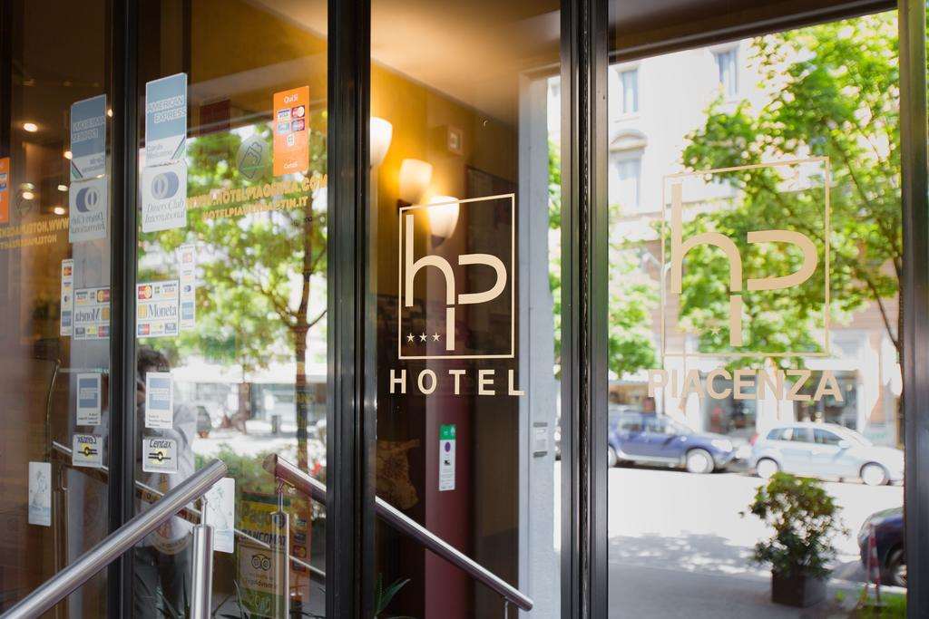 Eurohotel Piacenza Eksteriør billede